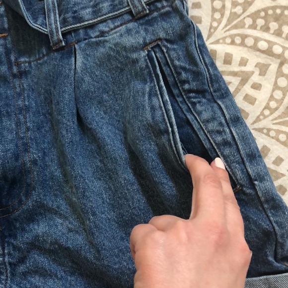 High Waisted Paper Bag Denim SHORT Shorts Size 30 Waist Forever 21 Los Angeles - Picture 4 of 10